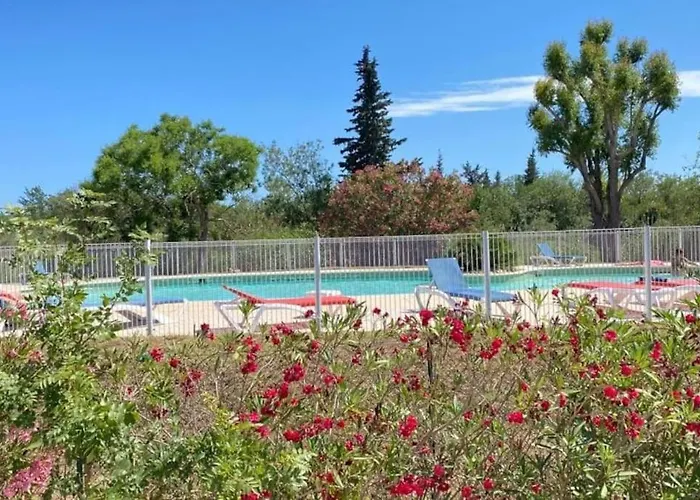 Villa 4 Chambres Avec Piscine